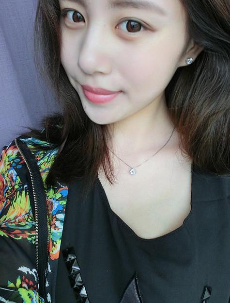 厦大校花张嘉倩淡雅脱俗 曾经的女神变海归