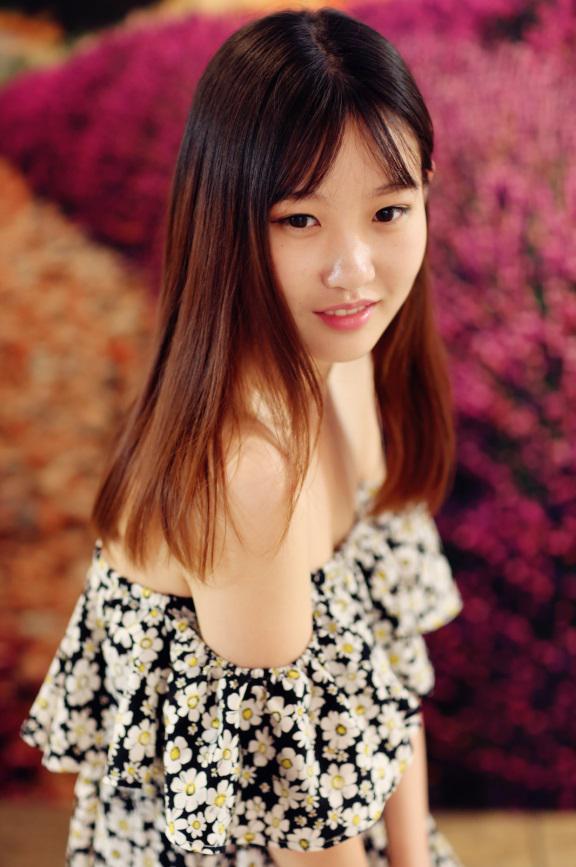 "封女神"贴吧九强投票上线,丹小伊获赞清新萌妹子