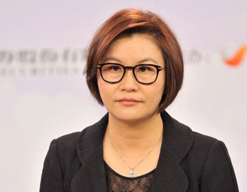 昔日深圳打工妹周群飞或成女首富