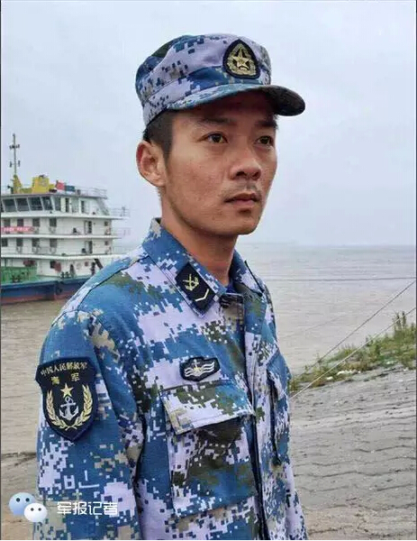 看点 > 正文  6月2日中午12:55分,海军工程大学潜水员官东和地方航道