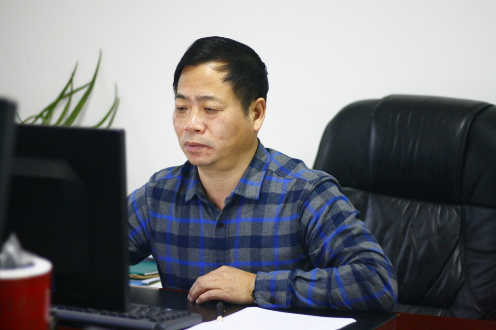 2015年度cctv感动中国之感动湖南候选人事迹展:陈贵平