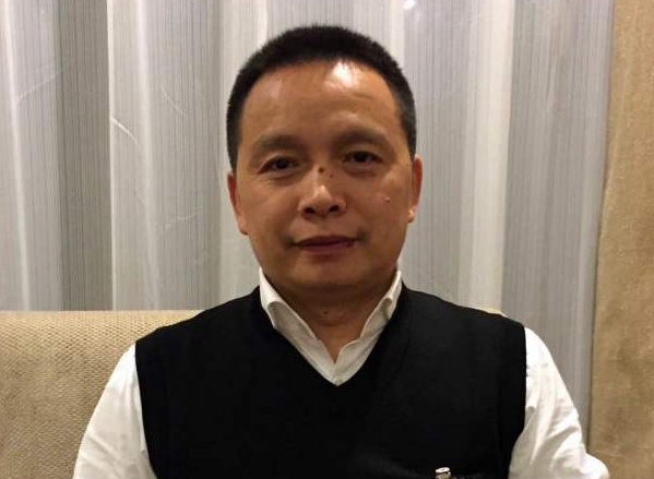 省人大代表张学武：尽快在全省建立中小企业“两帮两促”制度