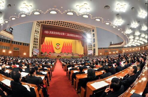 全国政协十二届四次会议开幕侧记：同心迈向新征程