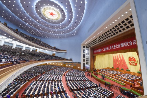 凝心聚力,决胜开局之年丨十二届全国人大四次会议开幕侧记