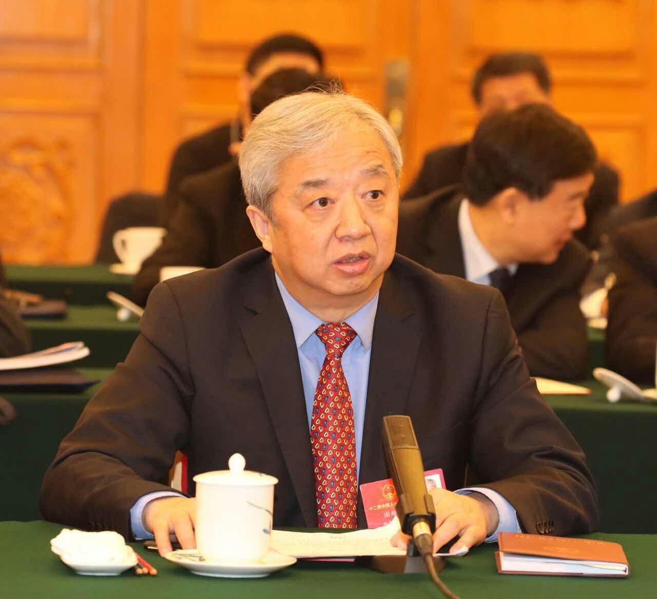谢超英代表：向总书记报喜