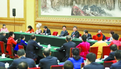 湖南代表团分组学习贯彻习近平总书记重要讲话精神
