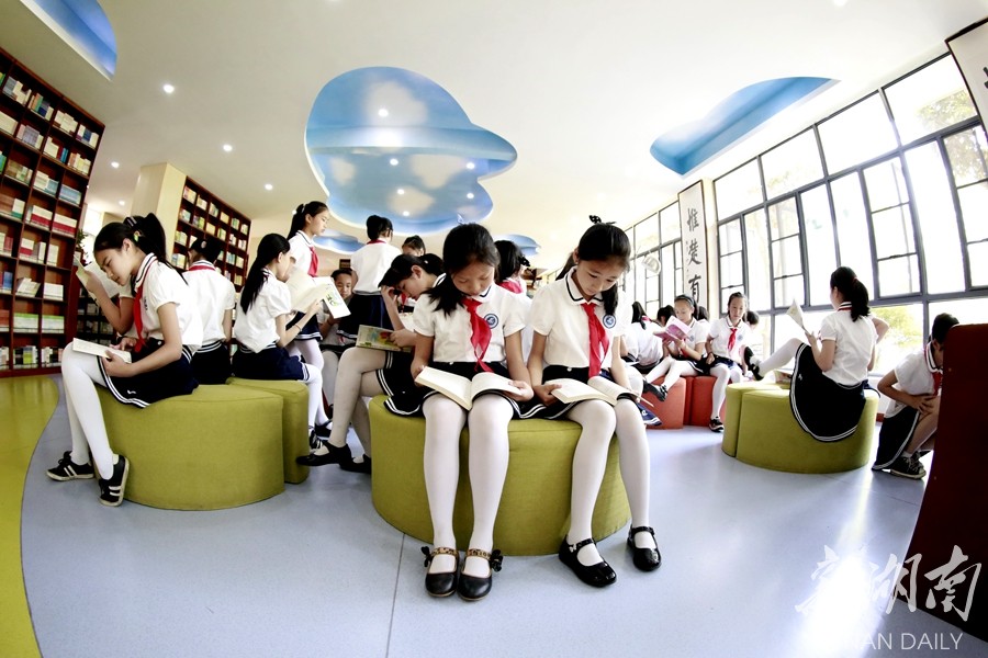 这才是小学毕业照的正确打开方式!