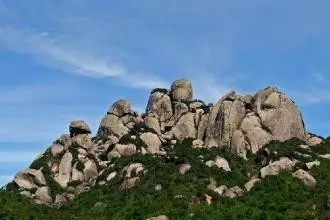 烏山(烏山森林生態公園)位於湖南省長沙市望城區的烏山鎮,峰