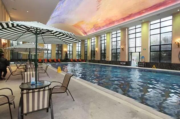 指南丨长沙这13家颜值爆表的游泳馆值得一去