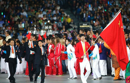 定了！击剑运动员雷声成为中国奥运代表团旗手