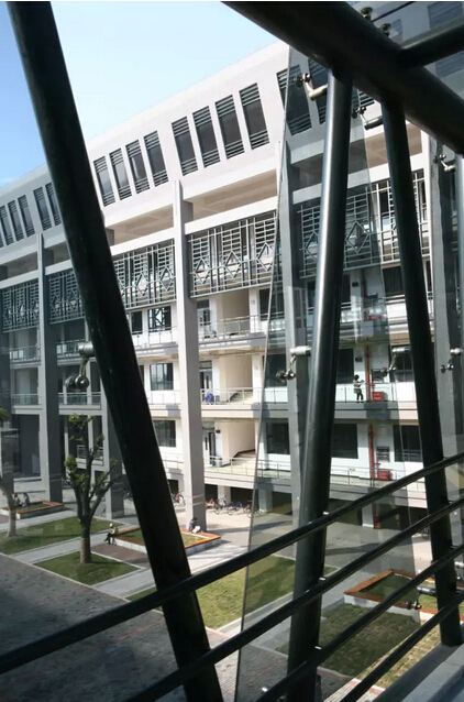 杨瑛作品丨中南大学综合教学楼