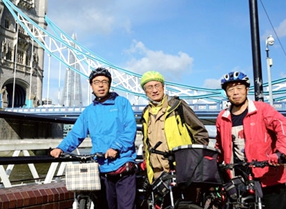 旅人丨中国退伍老兵环英骑行
