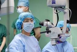 中国眼科医生走进缅甸，将助200患者重见光明
