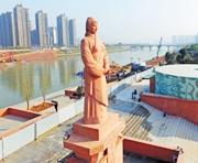“汉风”扑面 辛追夫人在浏阳河边“守望”