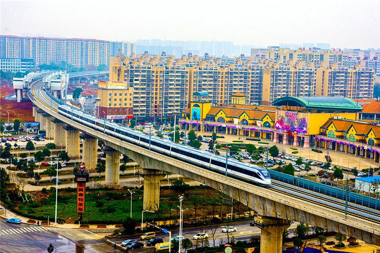 一道流动的风景!长株潭城铁开通在即