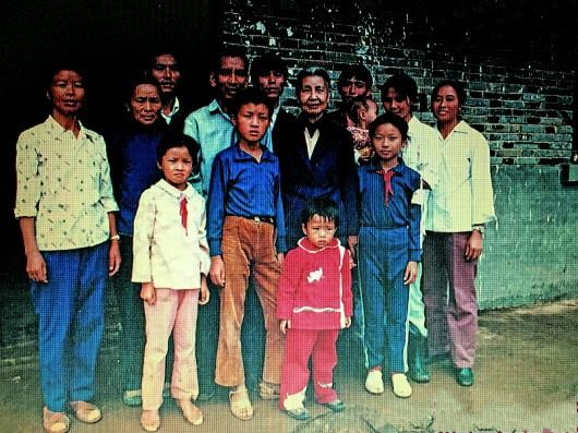 中组部原副部长曾志的家风让儿子终生务农