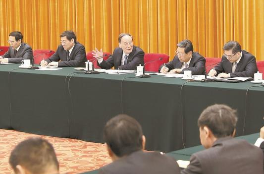 王岐山参加湖南代表团审议 坚决惩治群众身边的不正之风