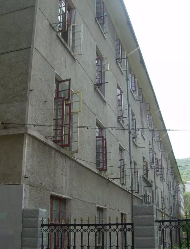 记忆|那个年代,我们在师大住的"筒子楼"