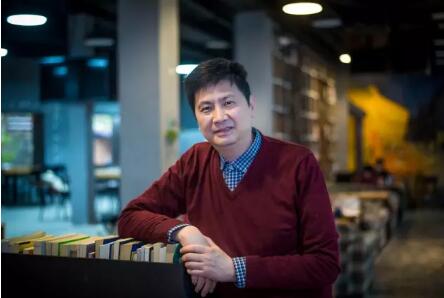 白寅      白寅,男,1962年11月生人,上海人,教授