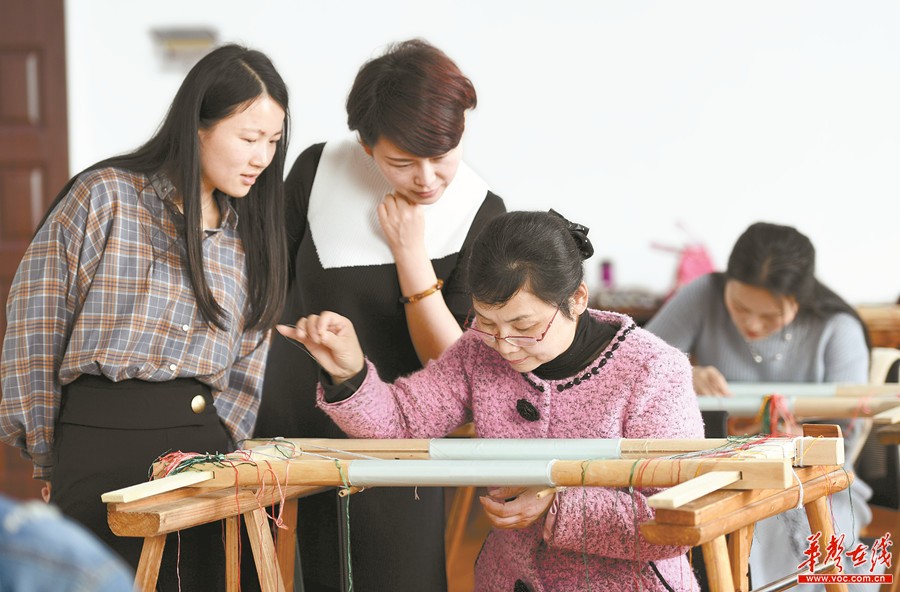 推选湘绣传承人