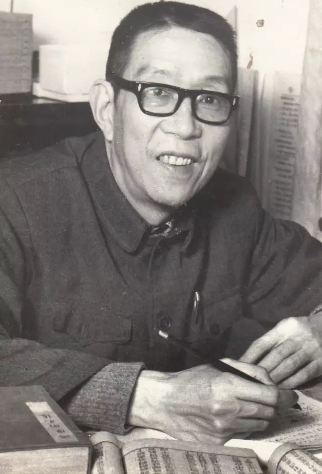 520丨钟叔河忆妻:我在两棵树前想起你