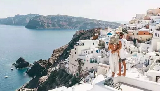 旅行中的8件“奢侈品”，你还差哪件？