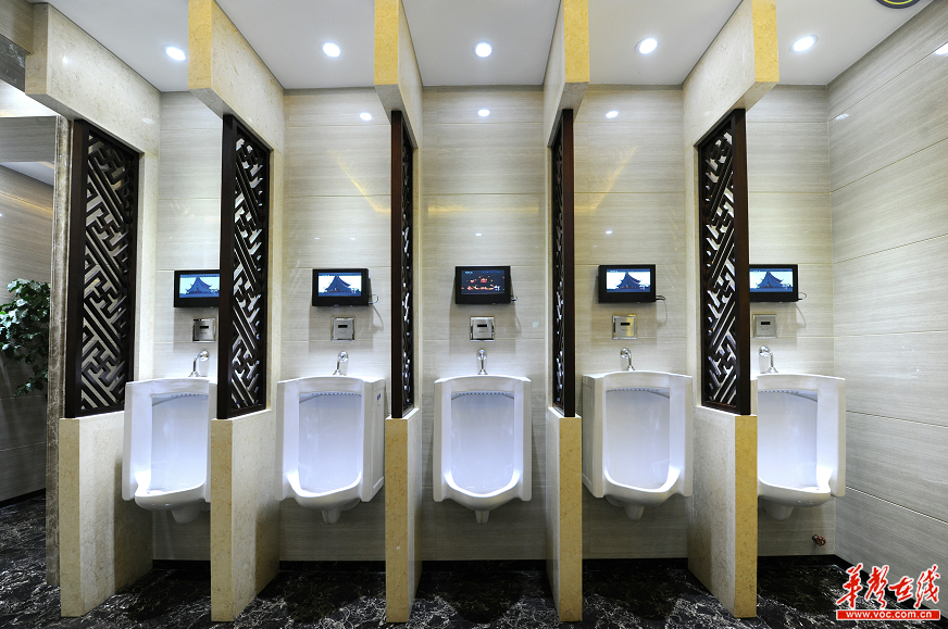 湖南高速公路开展“厕所革命” 265座服务区卫生间将改造升级