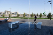 走路就能发电？匈牙利一公司研发人行道太阳能电池板
