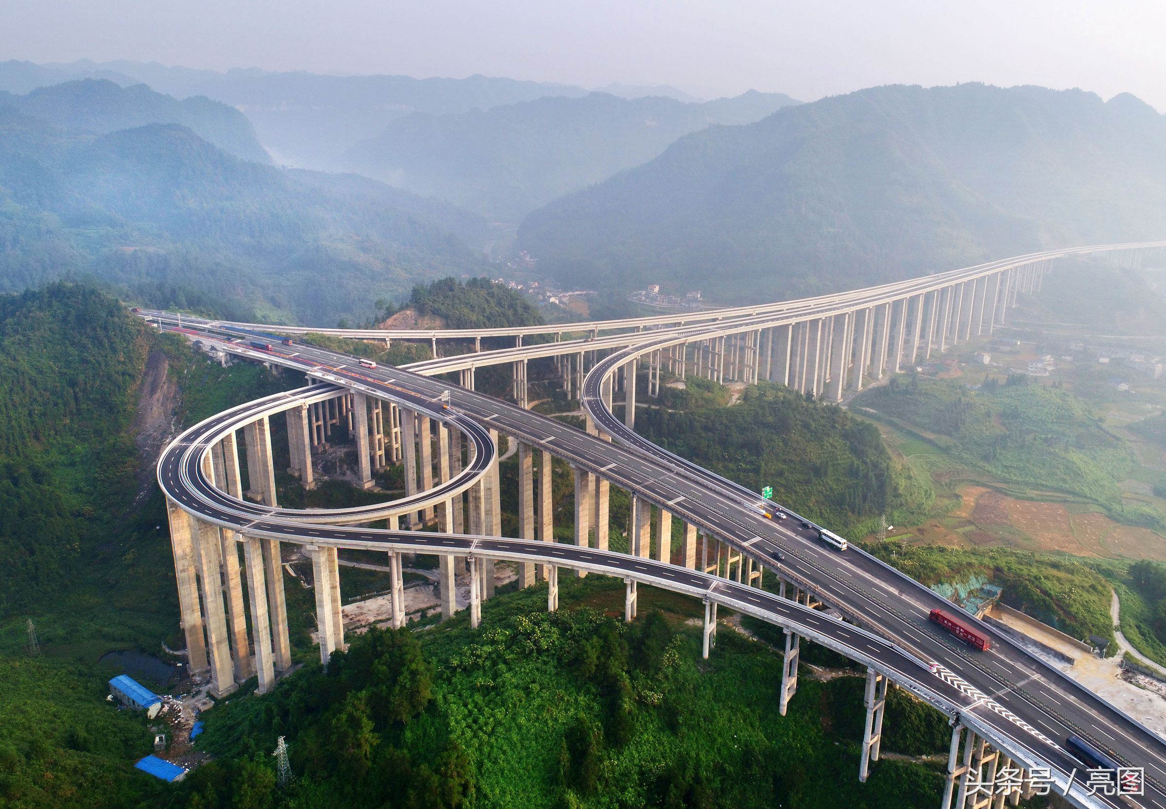 永吉高速公路古丈至吉首段通车 湘西进入全域高速时代