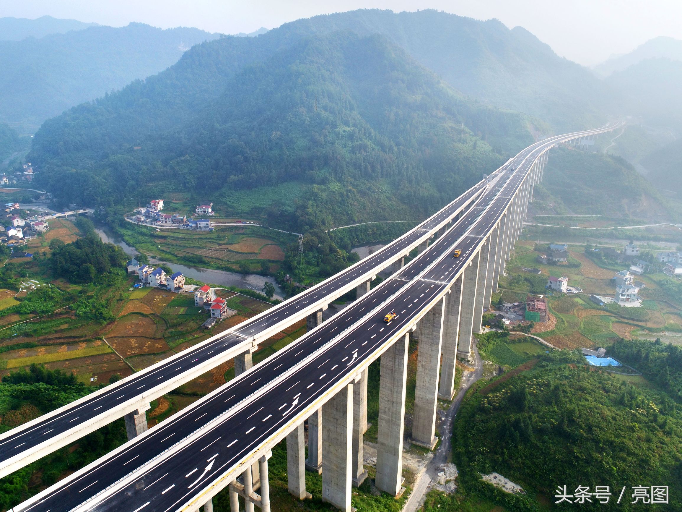 永吉高速公路古丈至吉首段通车 湘西进入全域高速时代