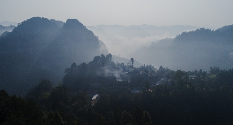 贵客走后的湘西十八洞村