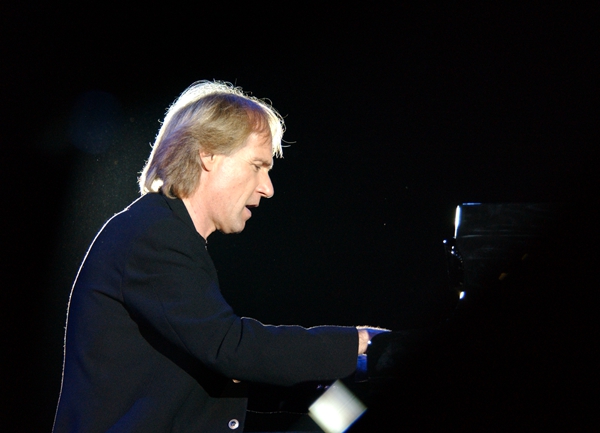 钢琴王子理查德·克莱德曼将来长沙,演奏40年浪漫辉煌