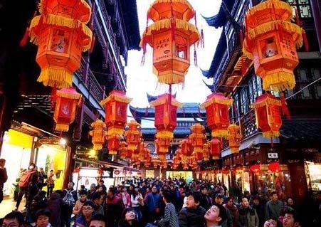 旅游过年渐成春节新年俗