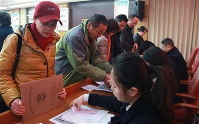 曹立军：坚持便企利民 全面深化“放管服”改革