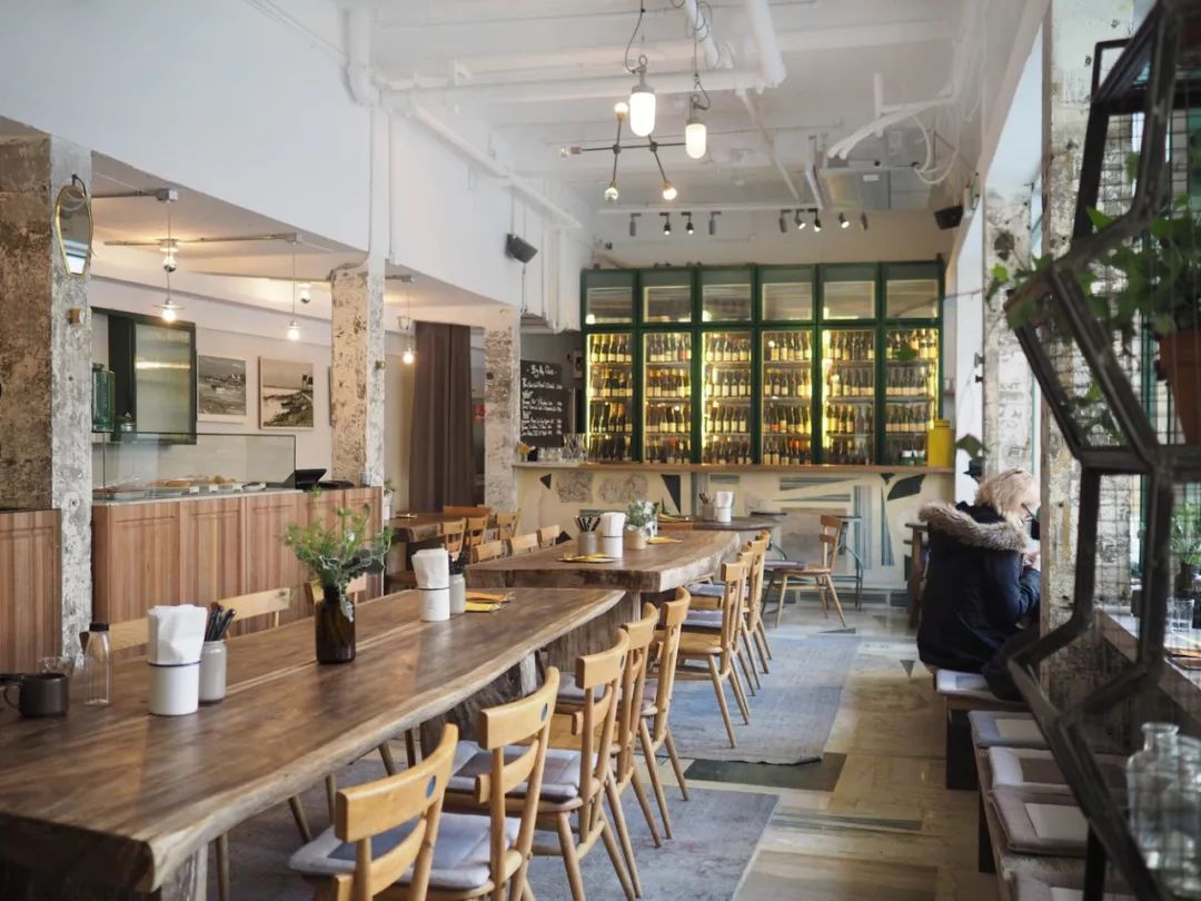 上海raccoffeebar由保安亭改造的法式咖啡店