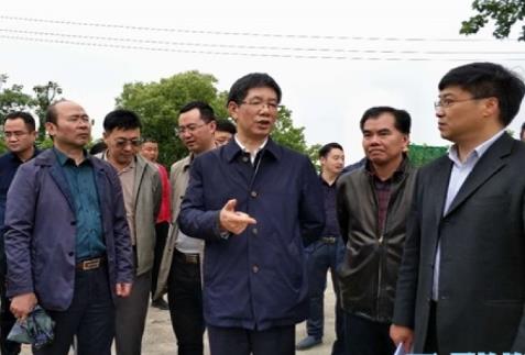 刘事青:合力攻坚 加快推进污水处理设施建设