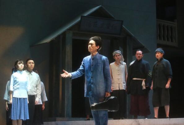 上海音乐学院原创歌剧《贺绿汀》首演：永远的人民音乐家