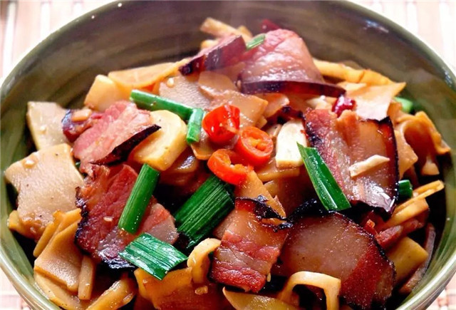 (资料图)   湘乡市壶天镇壶天村    壶天村虽位于湘乡市的偏远小镇,却