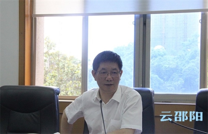 刘事青：围绕“六个一”做好“百里脐橙连崀山”工作