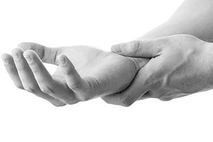 小信号八:关节疼痛,手指有点僵