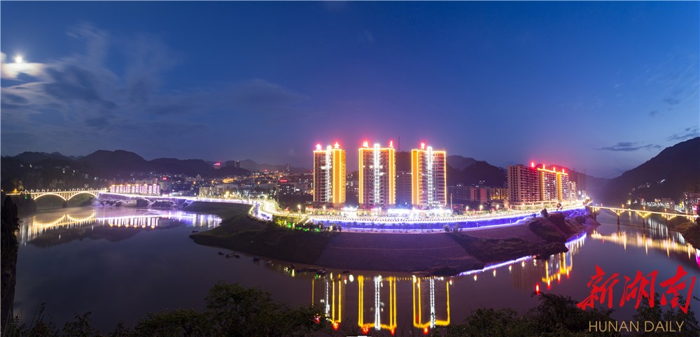 摄影点名称:保靖县城