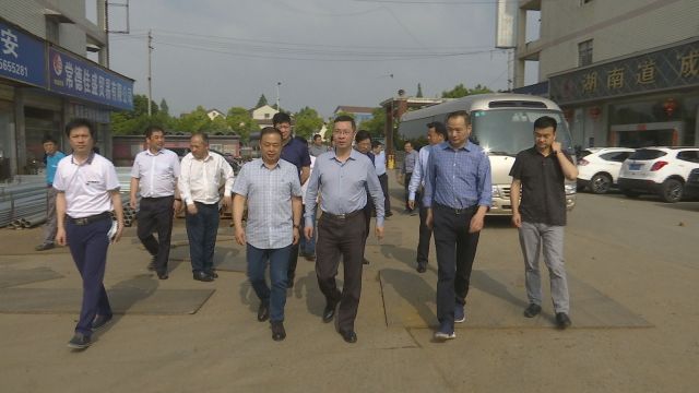 常德市领导调度武陵区市场项目建设