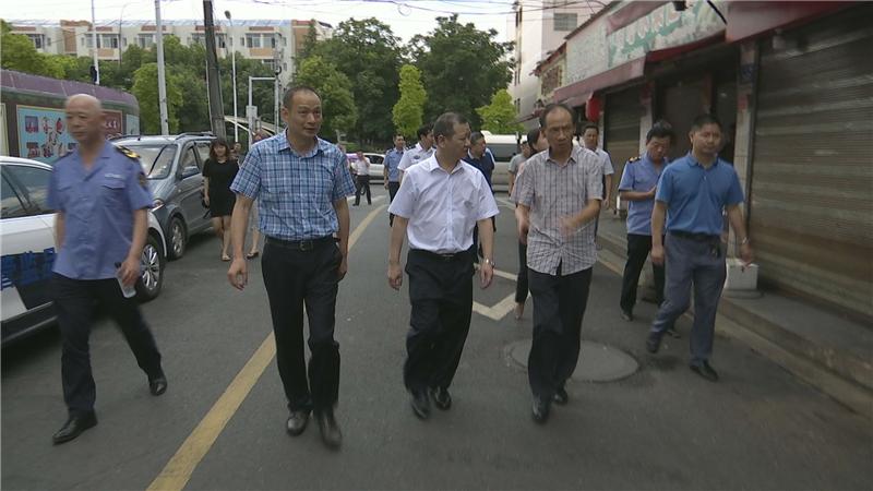 李忠督导武陵区公安、信访、司法、食药监等工作