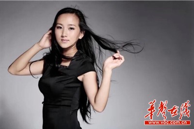 《潇湘诗会走来的女人》:郭永莉