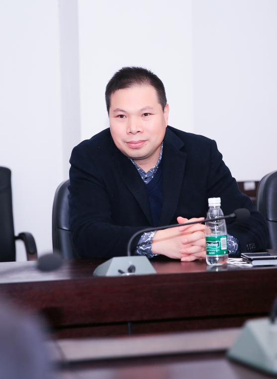 金职伟业总裁潘建明:从"佛系书生"到创业导师 立志创办健康大学