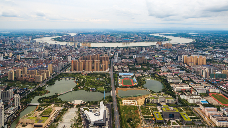 常德市委召开常委会 传达学习中央和省委相关会议精神