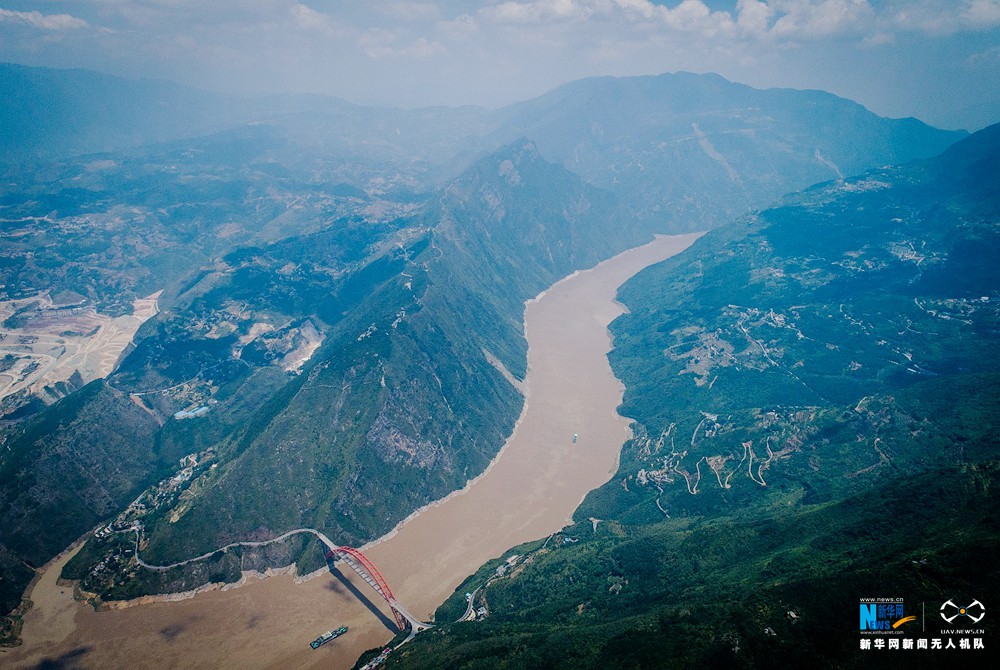 【"飞阅"长江】航拍长江三峡奇丽画廊——巫峡