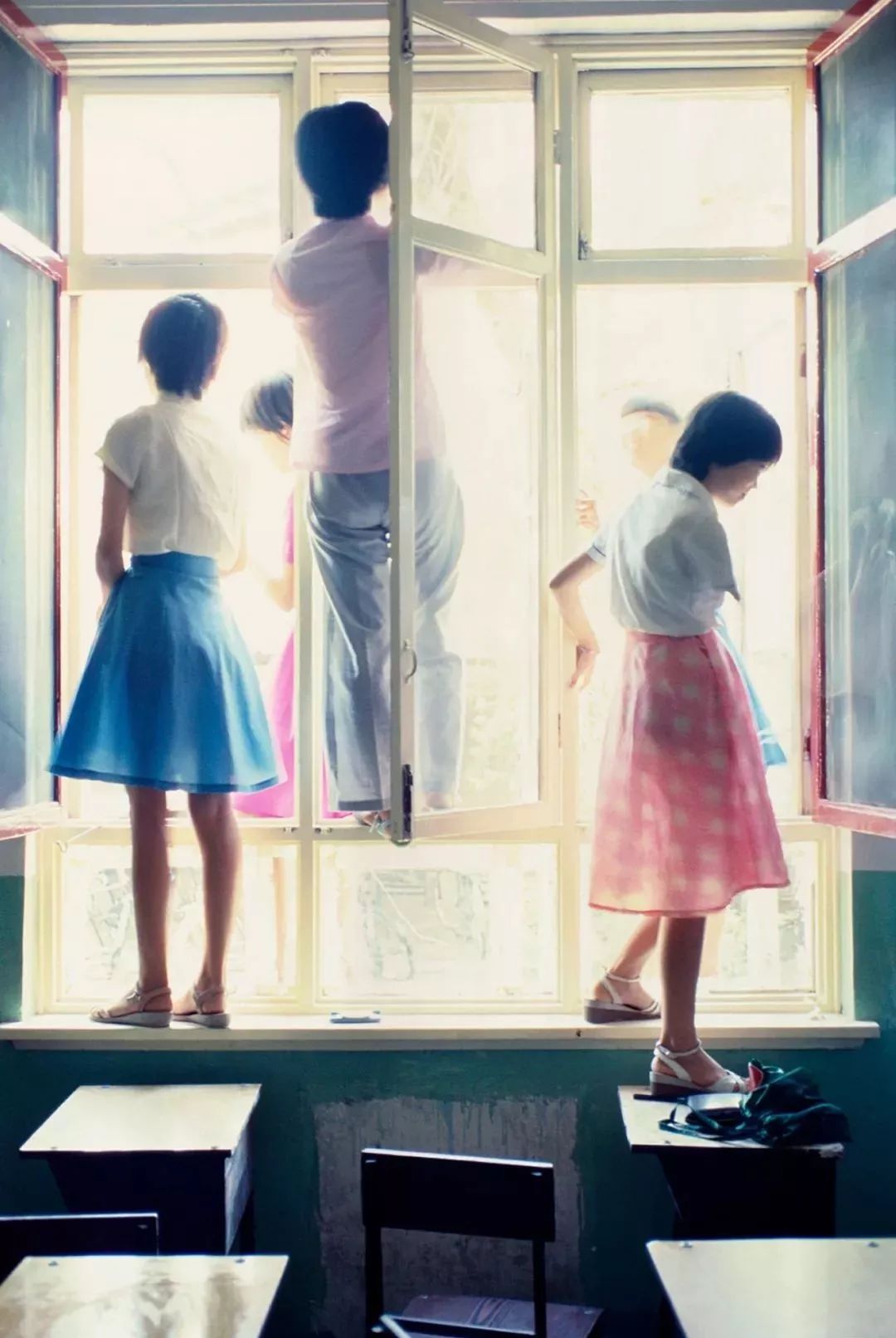 这位大叔拍下80年代珍贵旧照,看看那个干干净净的年代 - 艺术 - 新