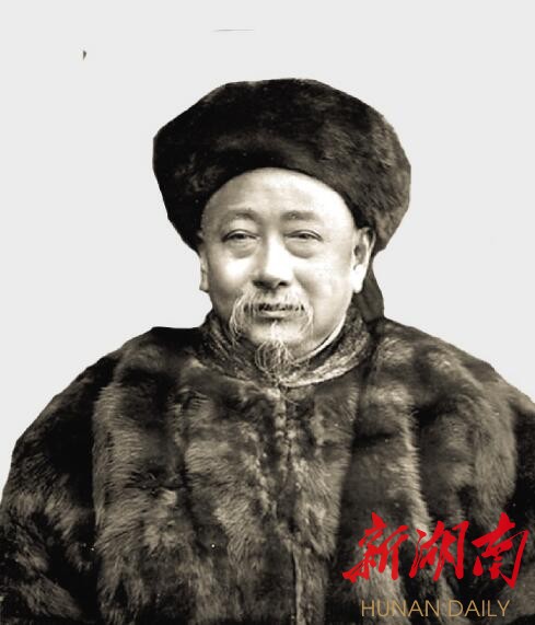 文章千古事忠孝一生心