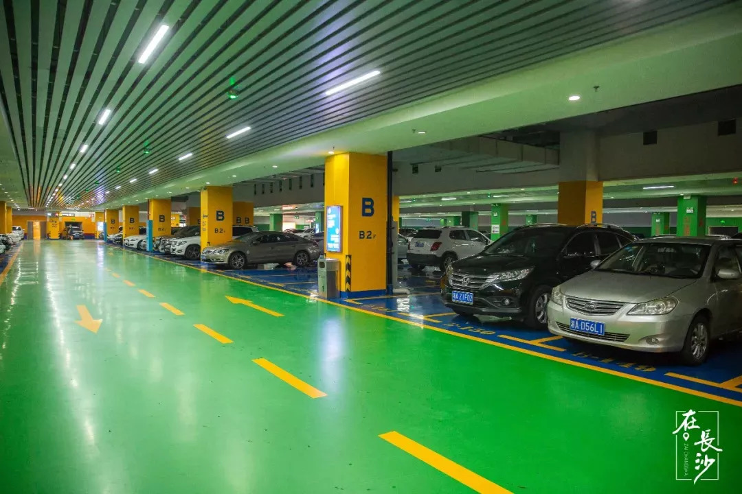 敢在ifs停车的人家里有矿?长沙地标级商场停车大盘点